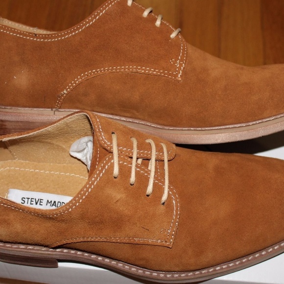 STEVE MADDEN CAMEL SUEDE LACE UP OXFORD - Picture 3 of 5